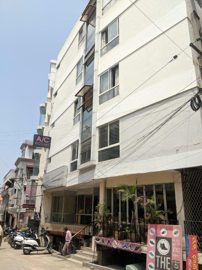 Aashraya Hotel Mysore Exterior foto