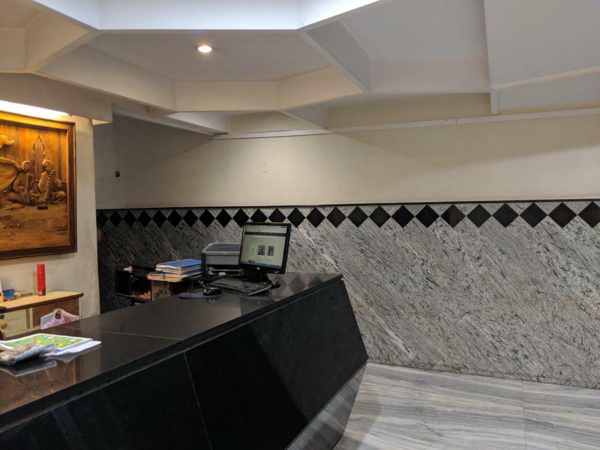 Aashraya Hotel Mysore Exterior foto